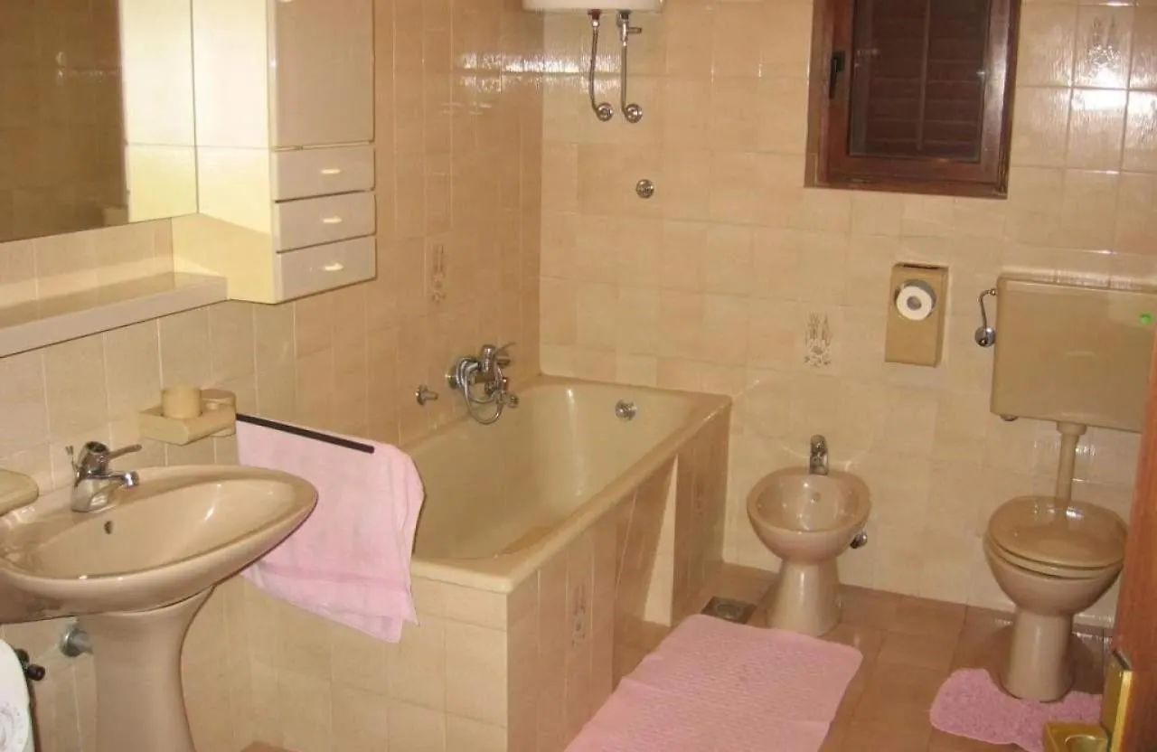 Slavica Nv - Apartment For 8 Persons Novi Vinodolski